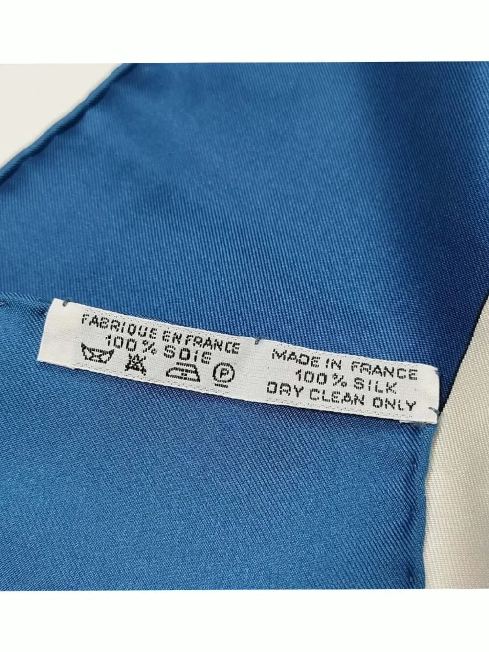 Authentic Hermès Brides de Gala Silk Scarf Blue Gold Equestrian Print Square 90 - Picture 9 of 10